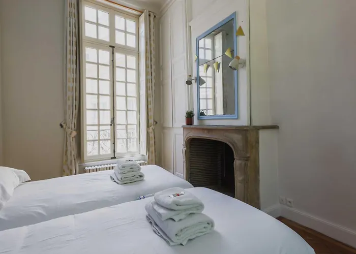 Apartment Exceptional - 2br 4p- Notre-dame Cathedral *